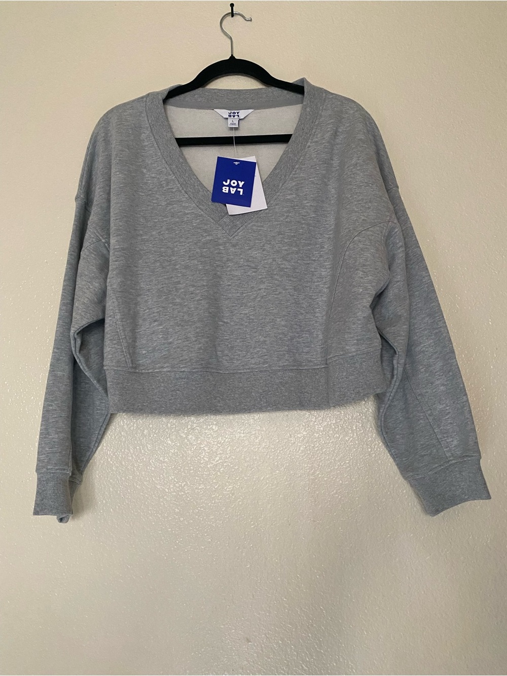 JoyLab Light Gray V-Neck Cropped Sweatshirt Size L